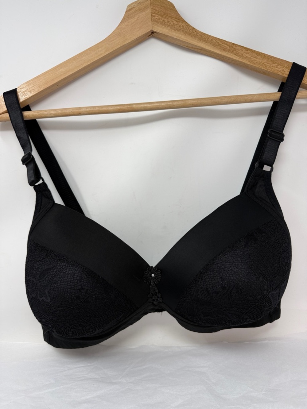 Prima Valentina Black Lace Full Coverage Bra 42D Wireless Minimalist lingerie